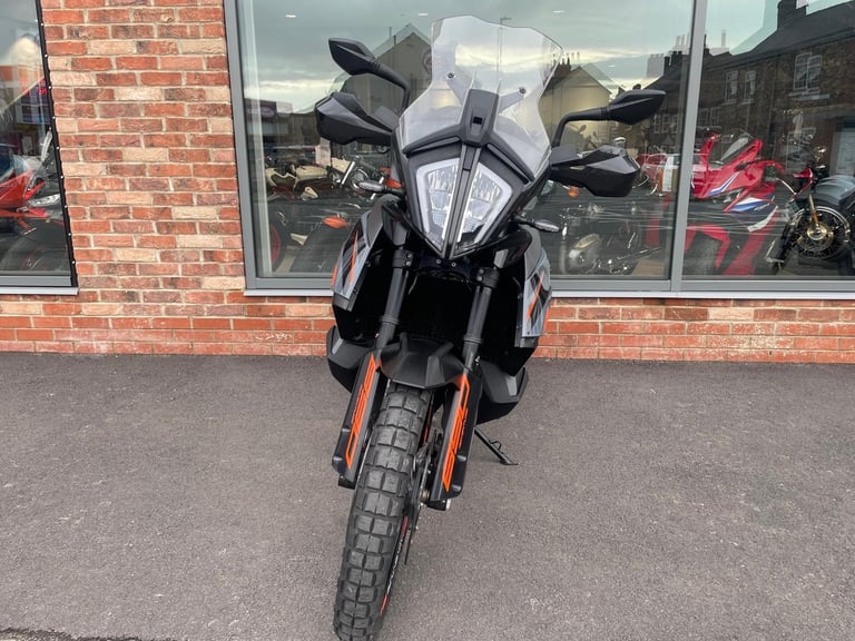 KTM 890 ADVENTURE 22