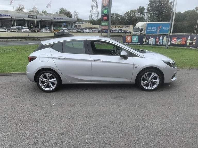 2020 Vauxhall Astra SRI 1.2T - New MOT - Only 41000 miles