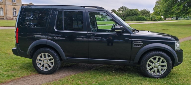 2015 LHD DISCOVERY 4, 3.0 TDV6 HSE, 7 SEATER. LEFT HAND DRIVE.