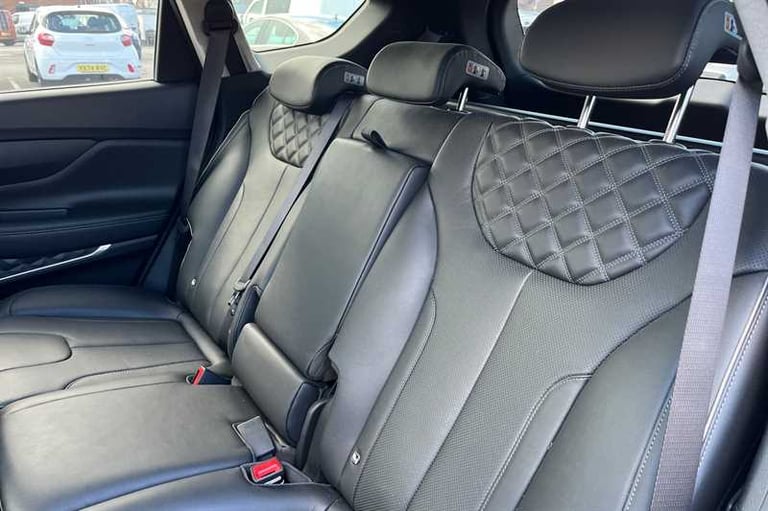 2022 Hyundai Santa Fe 1.6 TGDi Hybrid Premium 5dr 4WD Auto ESTATE PETROL/ELECTRIC Automatic