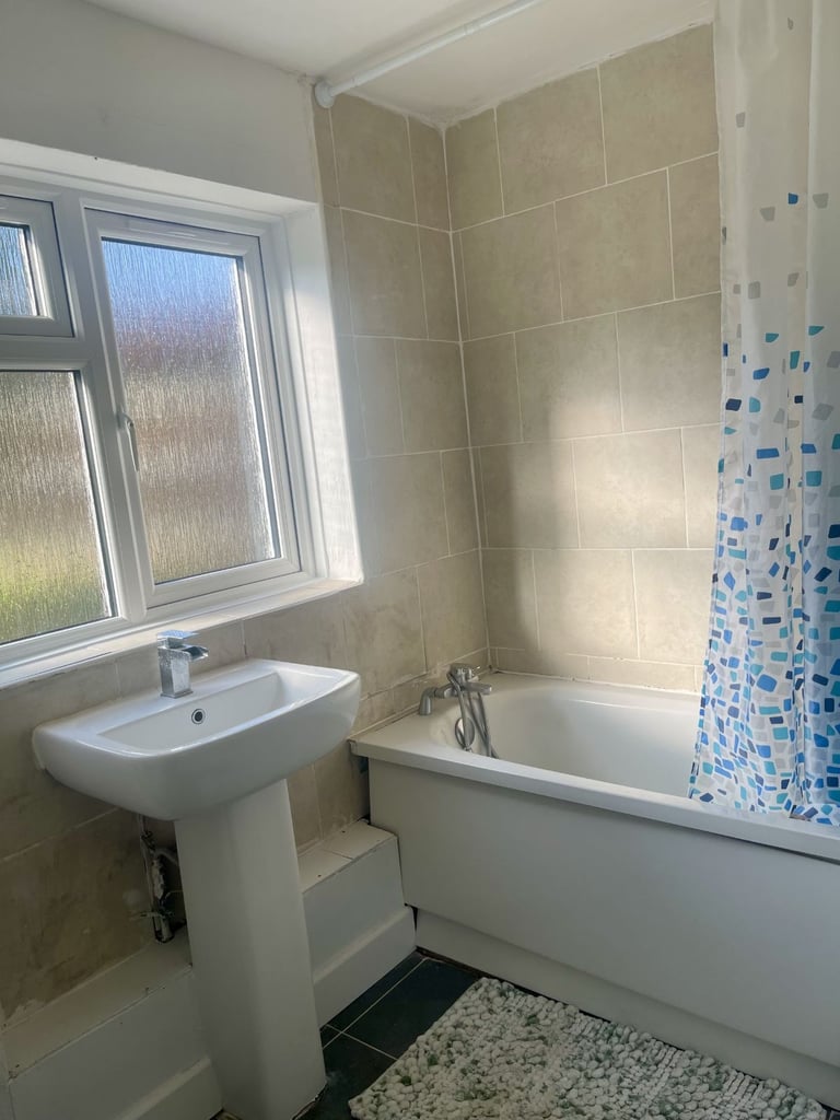 1 Bedroom Flat to rent -Windsor