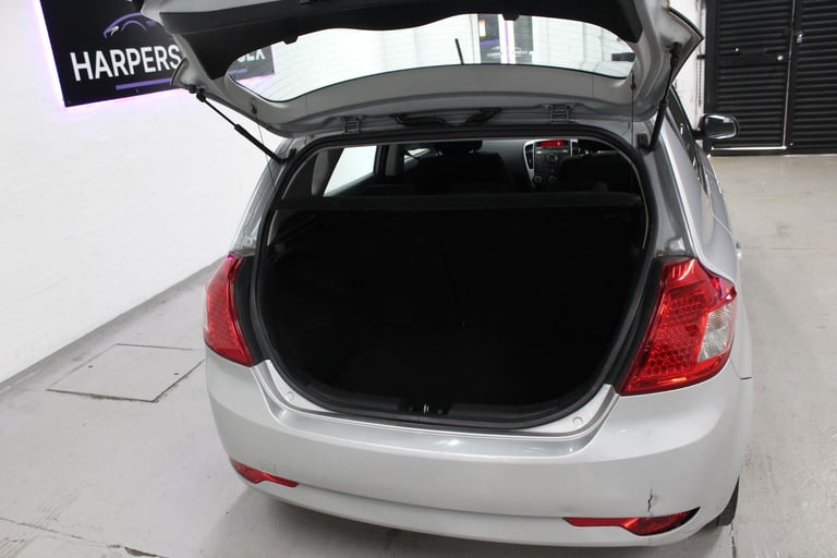 2010 Kia Ceed 1.4 1 Euro 4 5dr HATCHBACK Petrol Manual