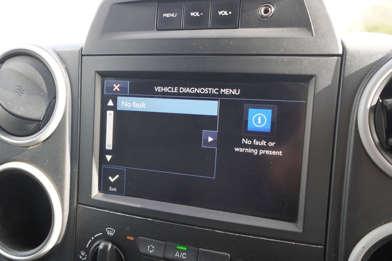 2018 Peugeot Partner 1.6 Partner Professional L1 Blue HDi + EURO 6 Panel Van Diesel Manual