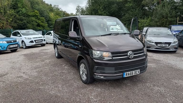 2017 Volkswagen Transporter 2.0 TDI BMT 150 Highline Kombi Van WINDOW VAN Diesel Manual
