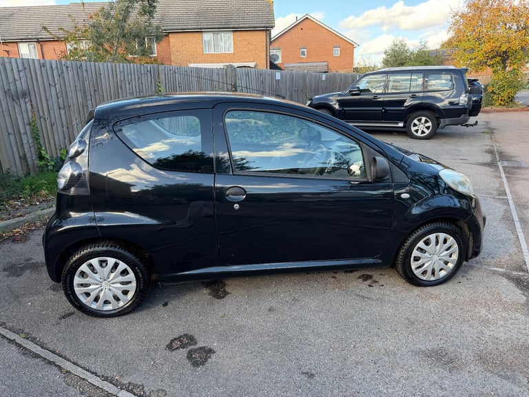 Citroen, C1, Hatchback, 2011, Manual, 998 (cc), 3 doors