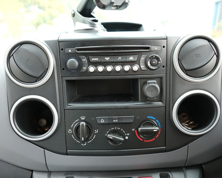 Citroen BERLINGO 1.6HDI 2014 Low Mileage, New MOT, New Tyres, No VAT