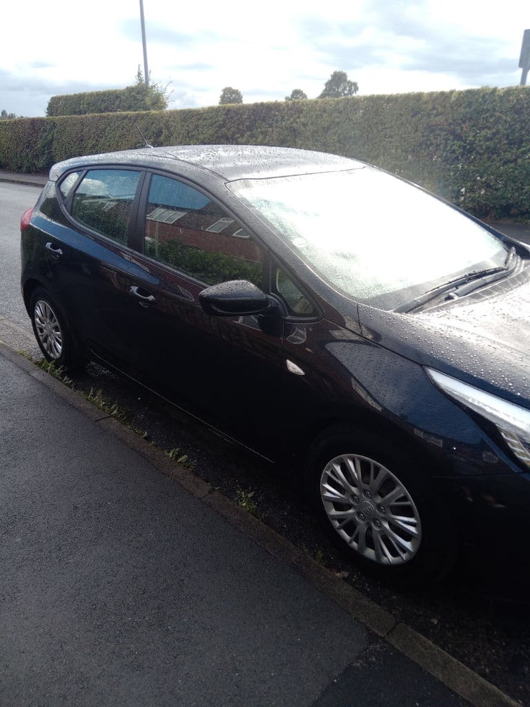 Kia, CEED, Hatchback, 2014, Manual, 1582 (cc), 5 doors