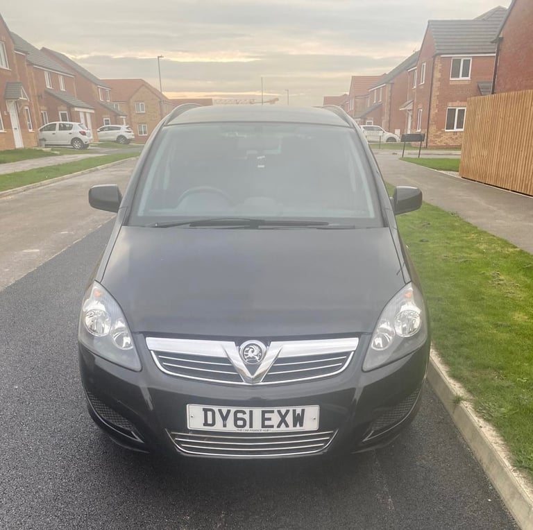 Cheap 2011 Vauxhall Zafira, MPV, Manual, 5 Doors 1.8 Petrol for sale in Bridlington, East Riding of Yorkshire