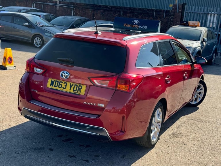2014 Toyota Auris 1.8 Vvt-h Excel Touring Sports Estate Hybrid Automatic