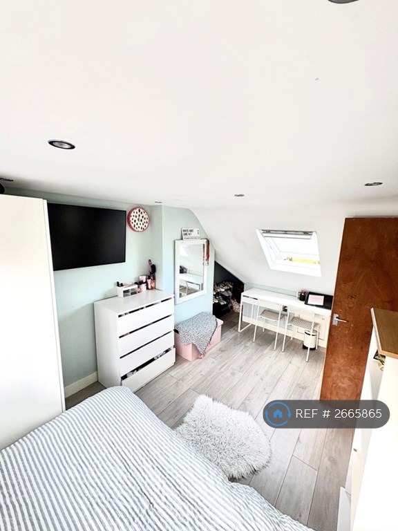 5 bedroom house in Primrose Hill, Kings Langley, WD4 (5 bed) (#2665865)