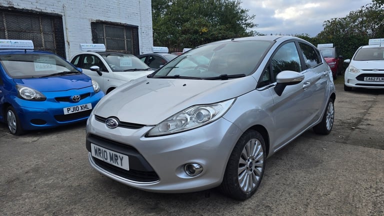 image for 2010 Ford Fiesta 1.4 Titanium 5dr HATCHBACK Petrol Manual