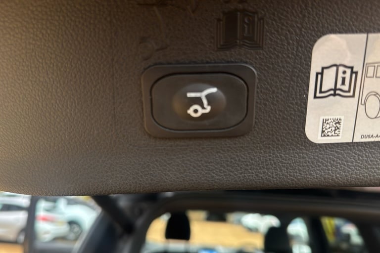  Ford Kuga 2.0 Tdci St Line X Suv 5dr Diesel Powershift Awd Euro 6 s/s 180 Ps