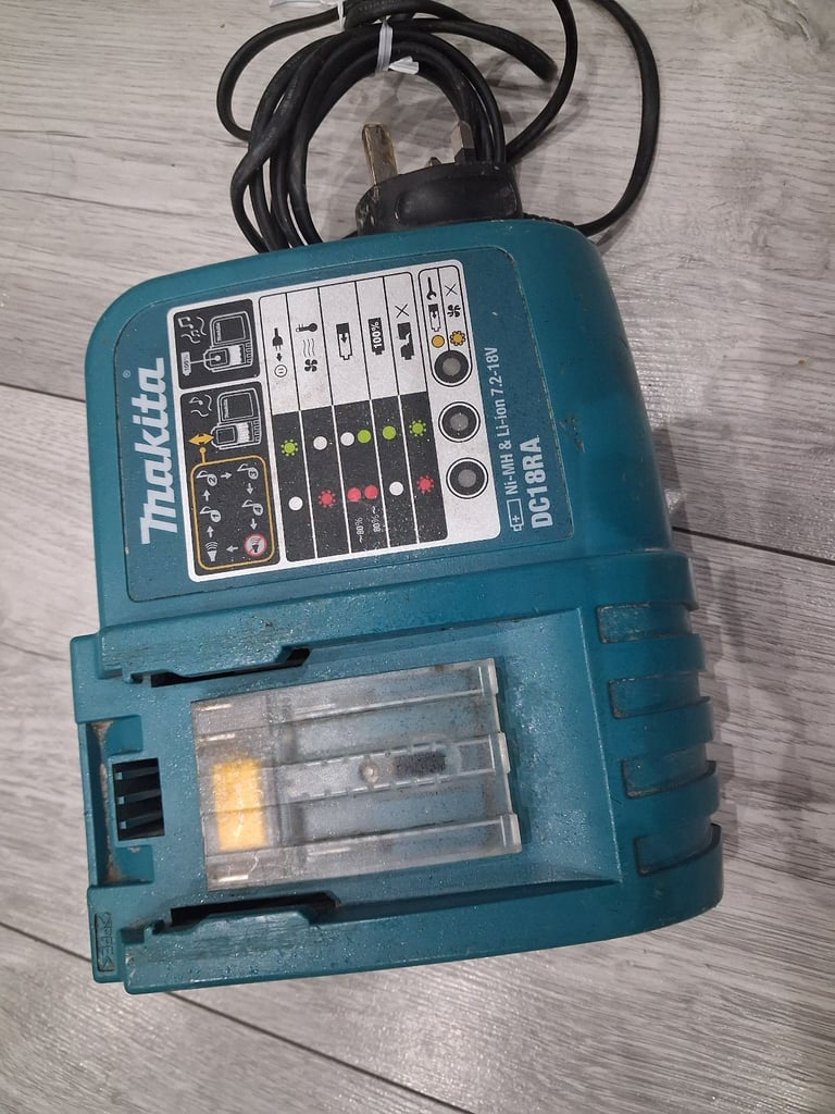 Makita 18v lxt brushless dhp486 have duty combi drill with genuine battery and charger 