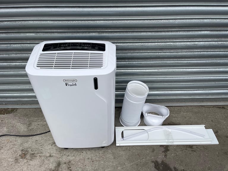 image for FREE DELIVERY DE LONGHI PINGUINO PACEM82 AIR CONDITIONING UNIT GREAT CONDITION