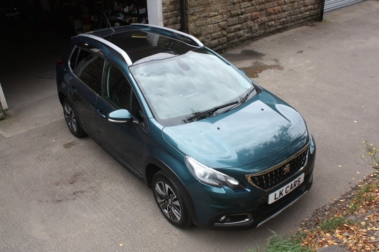 PEUGEOT 2008 1.2 PureTech Allure Premium 2019