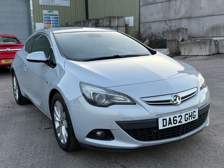 2012 Vauxhall Astra GTC 2.0 CDTi 16V SRi 3dr Auto HATCHBACK Diesel Automatic
