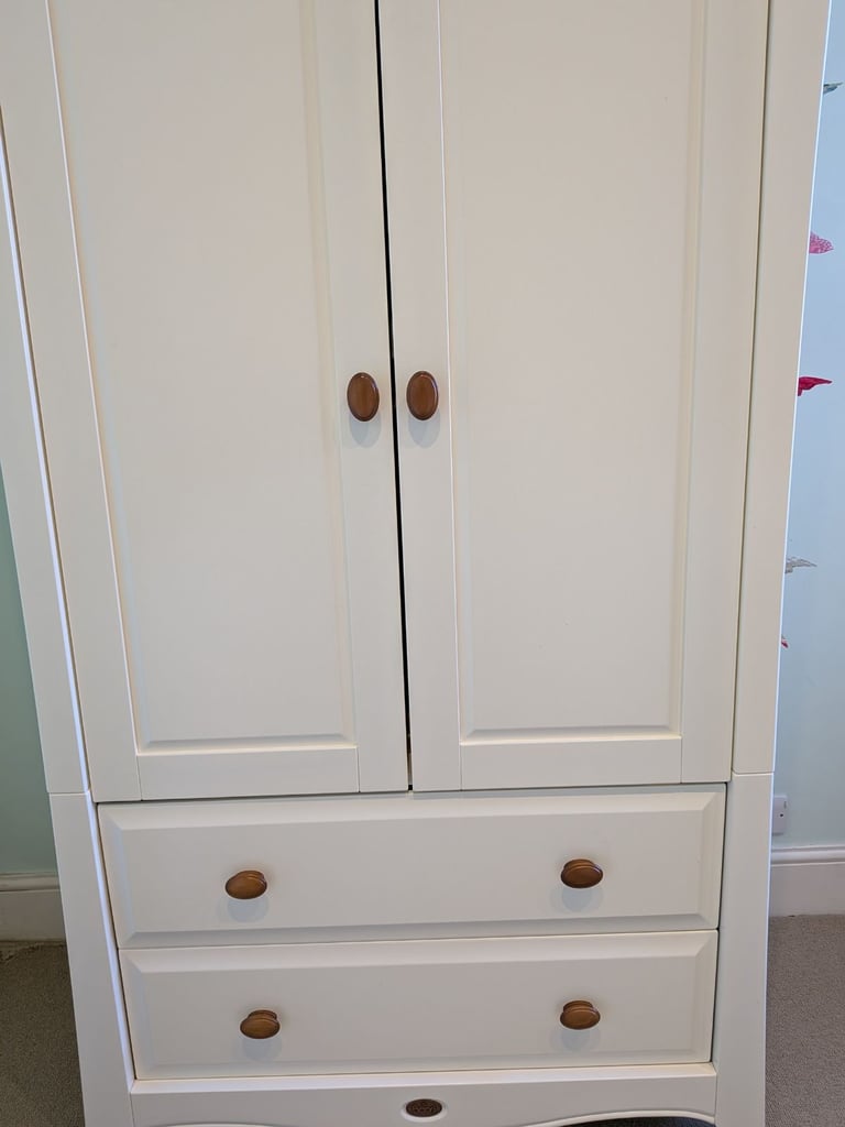 Boori Provence Wardrobe & Dresser Set - Very Good Condition