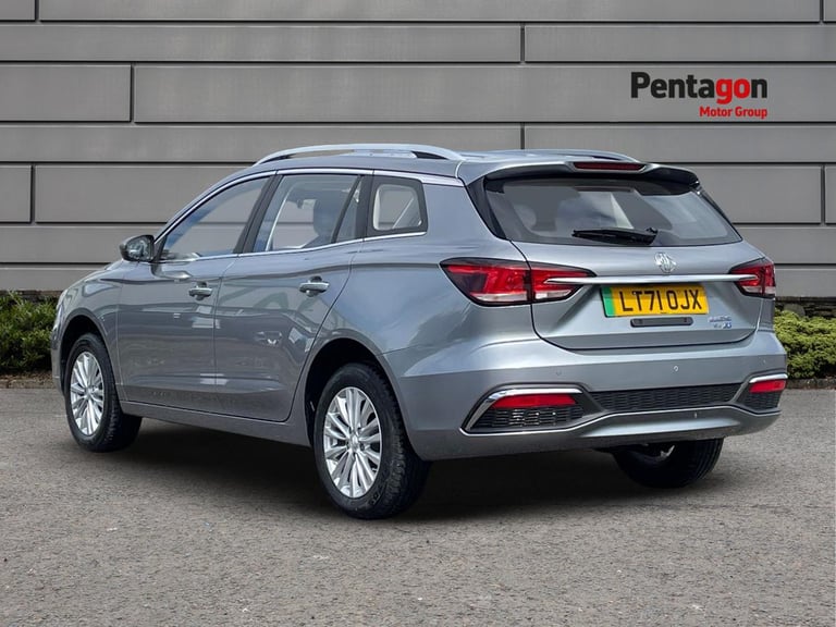  MG MG5 EV 61.1kwh Exclusive Long Range Estate 5dr Electric Auto 156 Ps Electric