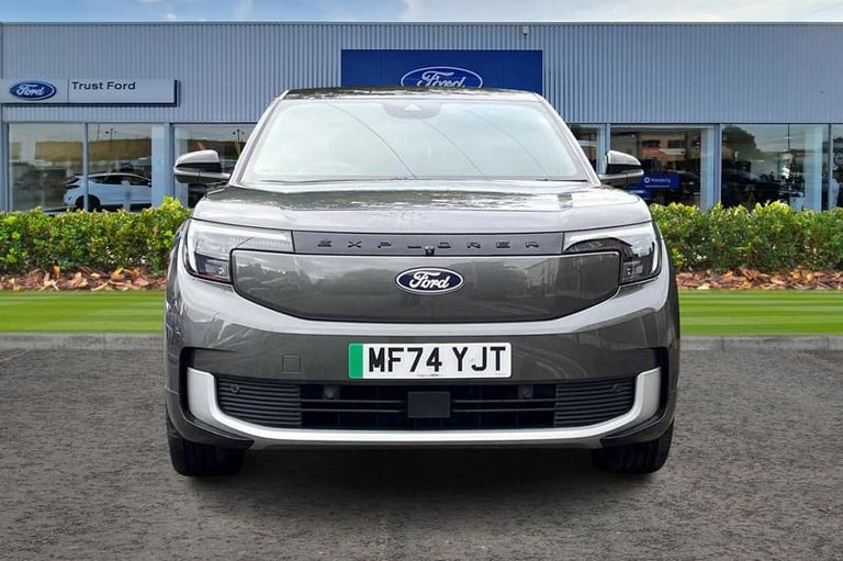 2024 Ford Explorer PREMIUM | Heads up Display | Panoramic Roof | Heated Seats/Wheel | Adaptive Es...