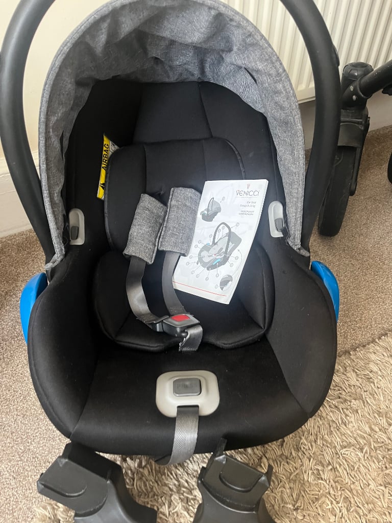 Venicci 3in 1 travel system