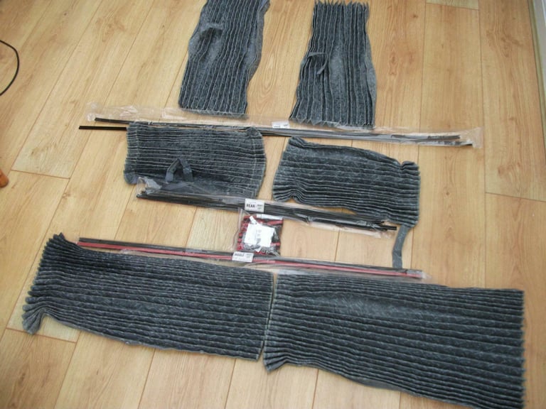 TOYOTA ALPHARD CURTAINS AND VELFIRE NISSAN ELGRAND ORIGINAL FACTORY FITIN STOCK