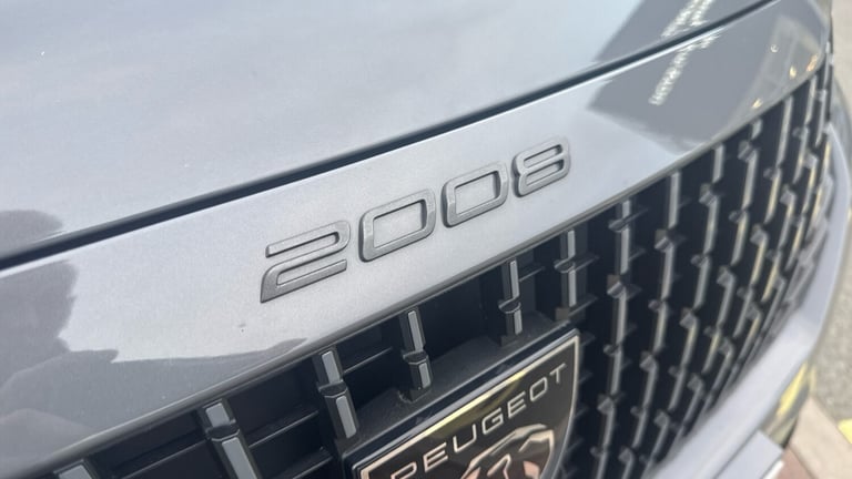 2024 Peugeot 2008 1.2 HYBRID GT SUV 5dr Petrol Hybrid e-DSC6 Euro 6 (s/s) (136 ps) SUV Hybrid Aut...