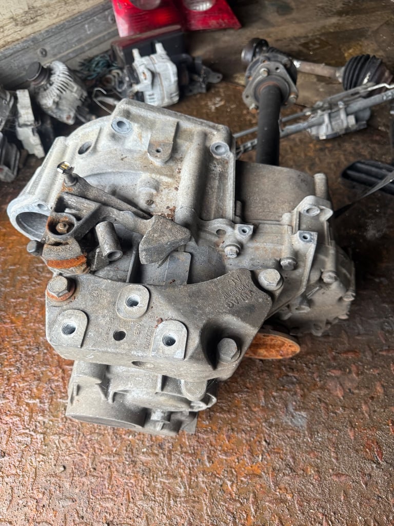 image for Volkswagen Golf mk5 Jetta Audi A3 2.0 Tdi Gearbox 6 Speed Manual 