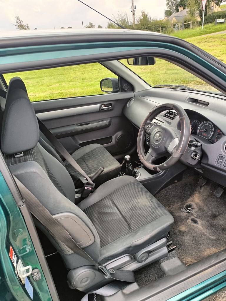 Suzuki, SWIFT, Hatchback, 2008, Manual, 1328 (cc), 3 doors