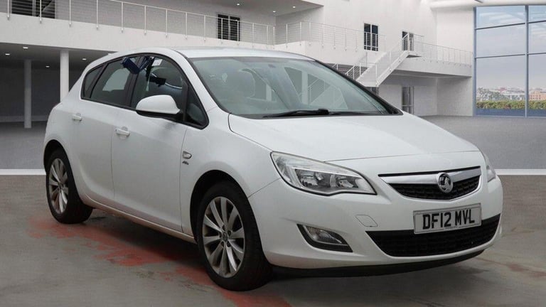 2012 Vauxhall Astra 1.4 16v Active Euro 5 5dr HATCHBACK Petrol Manual