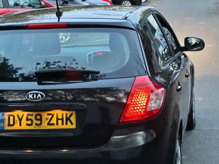 2010 Kia Ceed 1.6 1 Auto Euro 4 5dr HATCHBACK Petrol Automatic