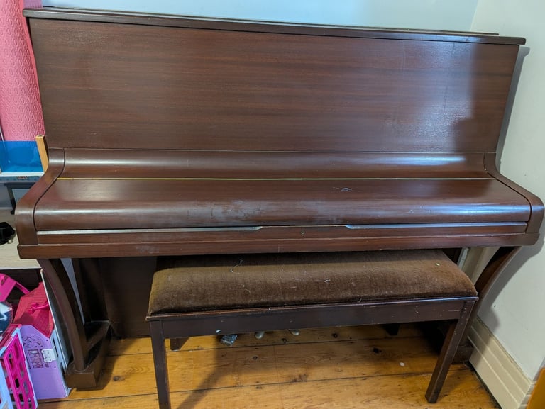 image for Upright Piano - FREE - Fishponds 