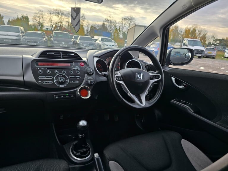 2014 Honda Jazz 1.4 i-VTEC Si Hatchback 5dr Petrol Manual Euro 5 (99 ps) Hatchback Petrol Manual