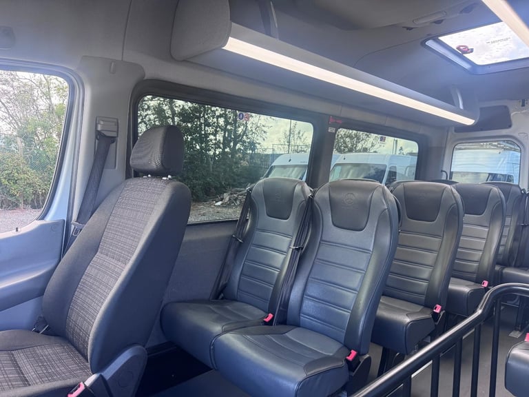 Mercedes Sprinter 314 MWB 13 Seat Minibus. Aircon. Auto. FSH. Reverse Cam. 