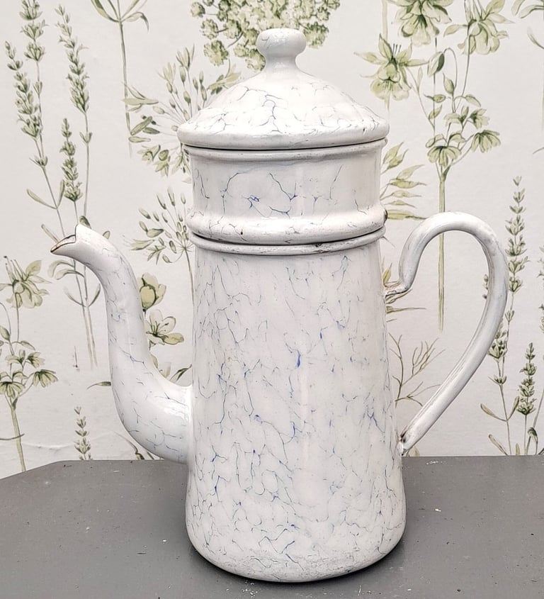 image for Enamel coffee pot cafetiere