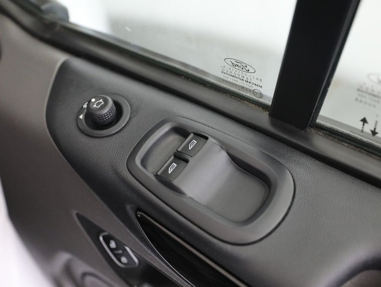 2023 Ford Transit Custom 2.0 300 EcoBlue Limited Panel Van 5dr Diesel Manual L2 H1 Euro 6 (s/s) (...