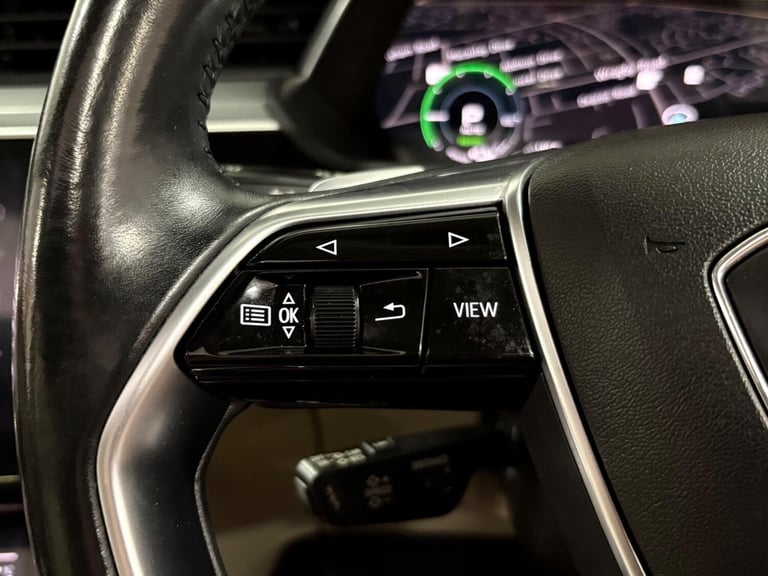  Audi e-tron 55 Launch Edition Auto quattro 5dr 95kWh Electric Automatic