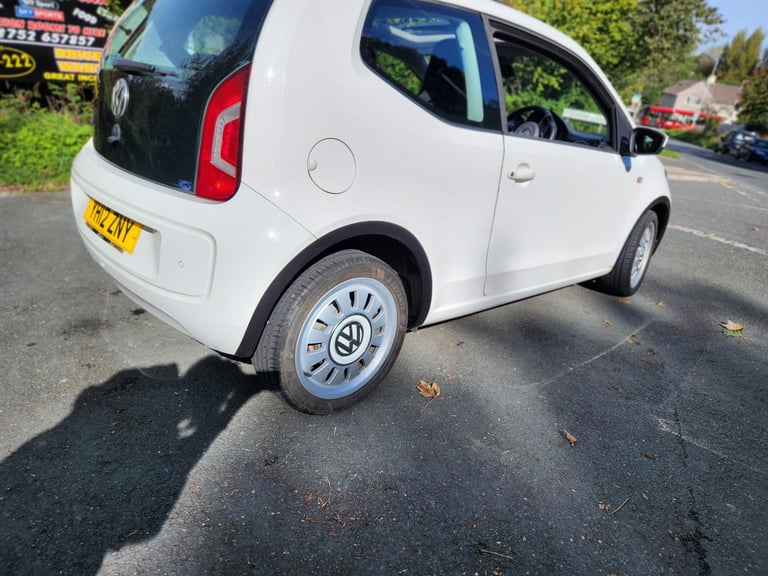 Volkswagen UP 2012 999 (cc), 3 doors