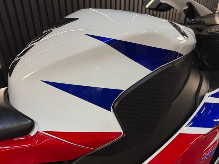 2014 Honda CBR1000RR Fireblade 1000