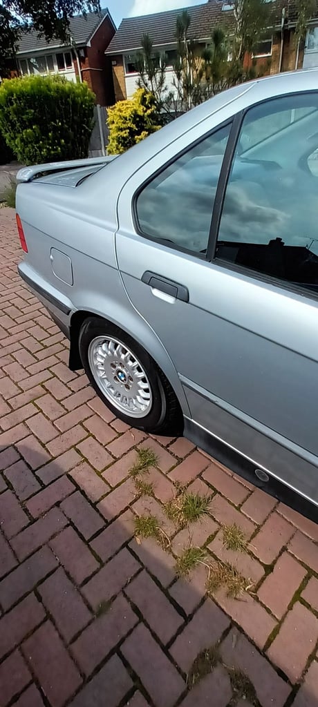 BMW, e36 318i SERIES, Saloon, 1997, Manual, 1796 (cc), 4 doors