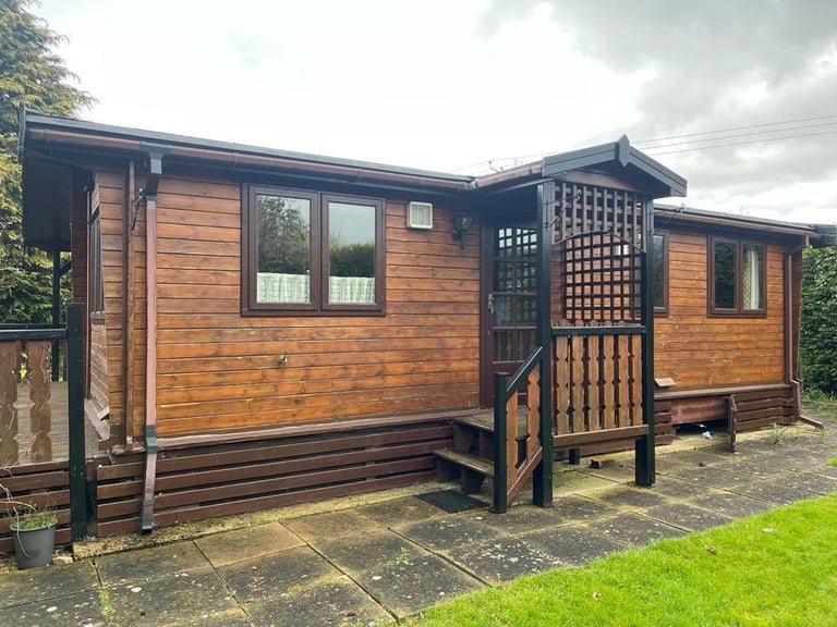 Static Holiday Home For Sale Off Site Wooden Lodge/Cabin 2 Bedroom, 28FTx20FT
