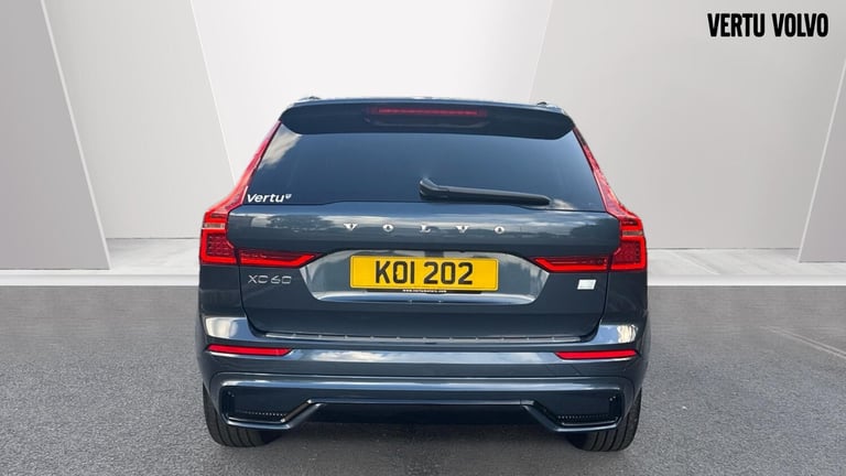 2023 Volvo XC60 2.0 T8 [455] RC PHEV Ultimate Dark 5dr AWD Gtron Estate Estate Hybrid Automatic