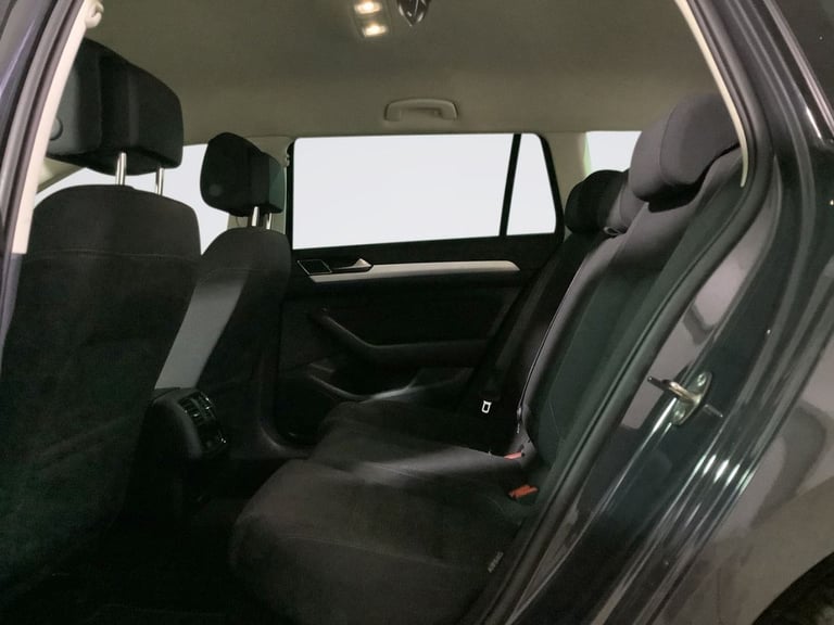 2019 Volkswagen Passat 2.0 TDI SE Business Estate 5dr Diesel DSG Euro 6 (s/s) (150 ps) Estate Die...