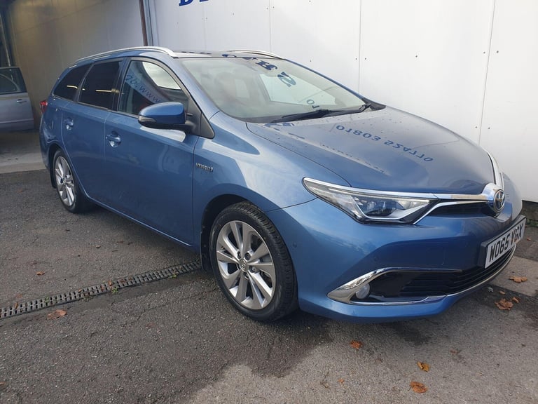 2015 Toyota Auris 1.8 VVT-h Excel Touring Sports CVT Euro 6 (s/s) 5dr (Safety Sense) ESTATE Petro...