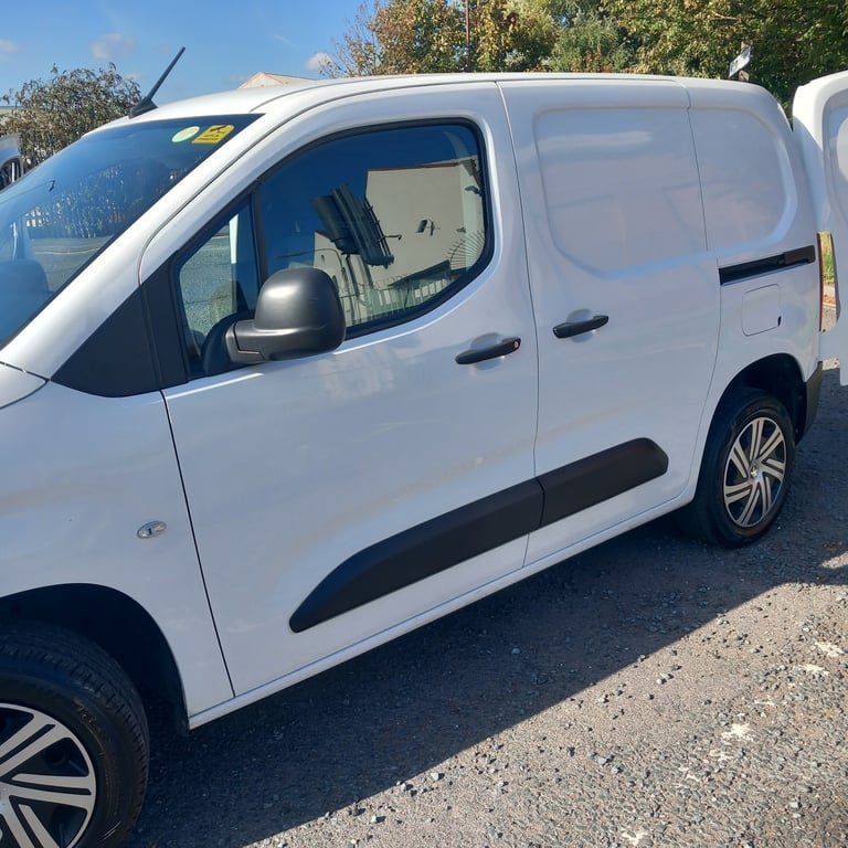 Used Peugeot-partner-partner for Sale Vans for Sale Gumtree