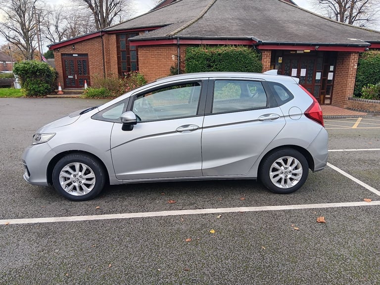 2018 Honda Jazz Se Navi I-Vtec 7speed Auto owned from new 