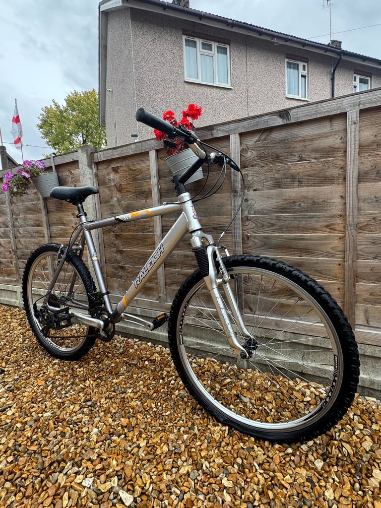 image for Men’s grey Raleigh mountain bike 26 wheels ready to ride 