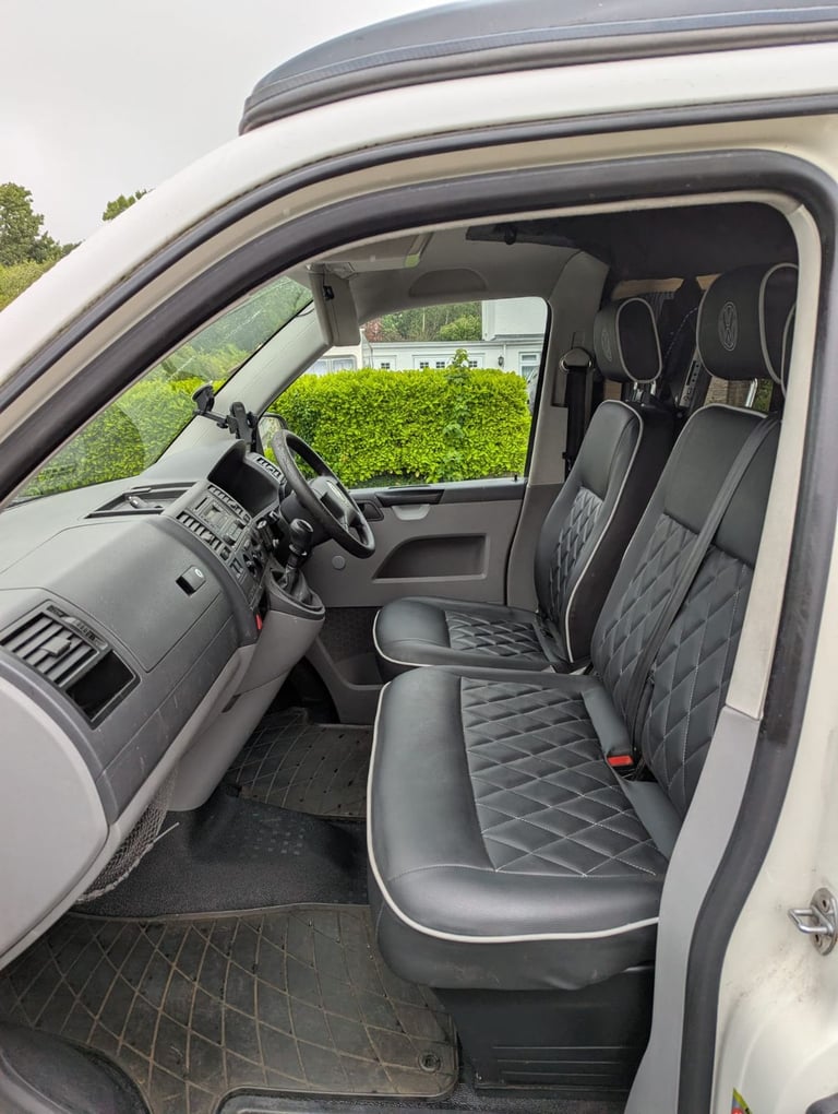 2007 VW T5 Campervan * 4 Berth *