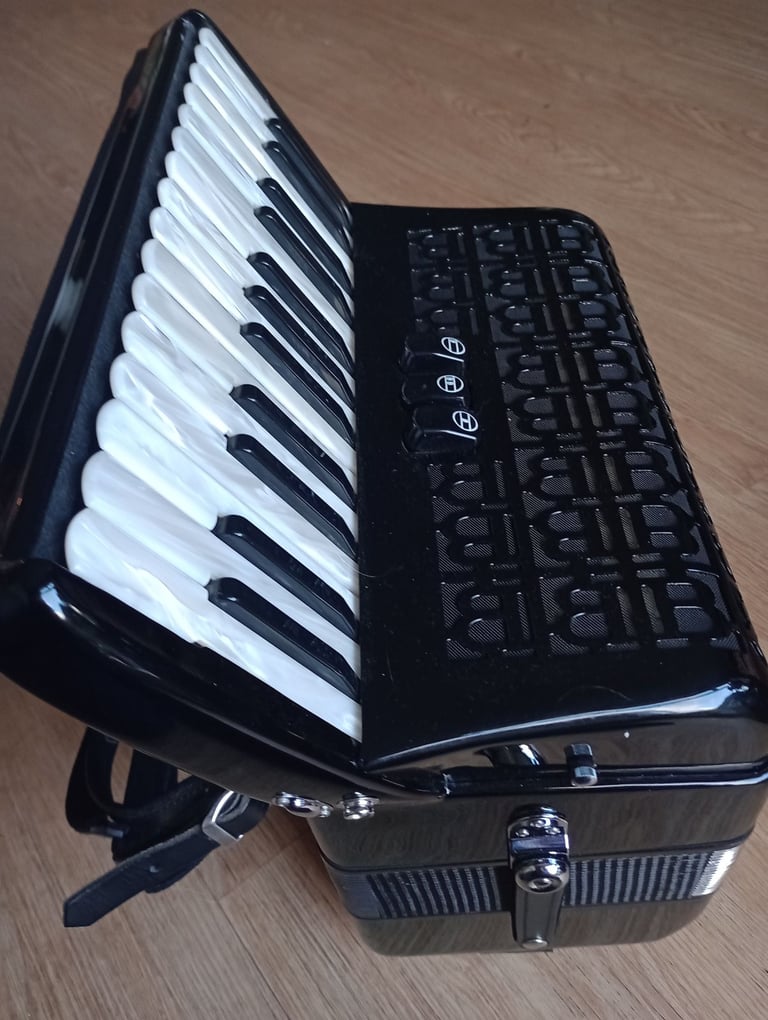 Fabio Ballone Burini 27 key 60 bass Lightweight Piano Accordion
