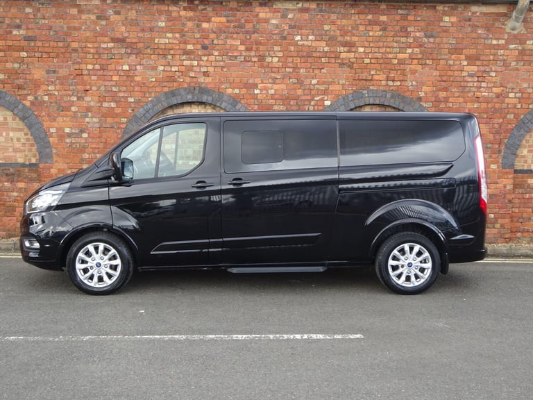 2022 Ford Tourneo Custom 2.0 320 EcoBlue MHEV Titanium L2 Euro 6 (s/s) 5dr MPV Diesel Manual