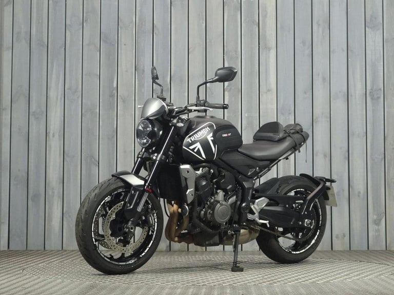 2021 21 TRIUMPH TRIDENT 660